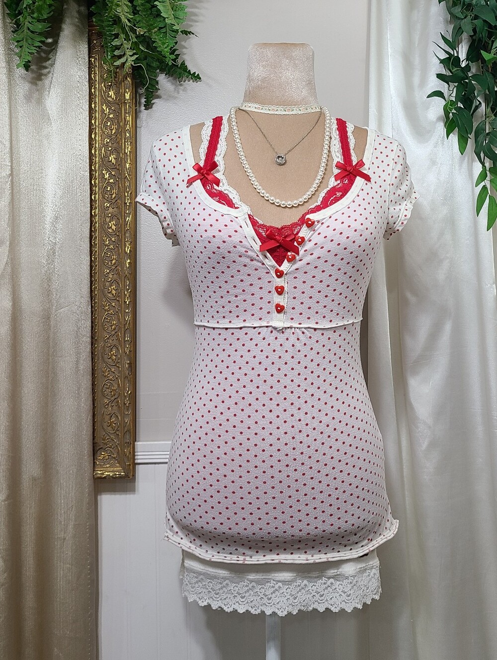 Adorable Aeropostale ♡ Y2K ♡ Red Polka Dot Babydoll Henley Top Short Sleeve